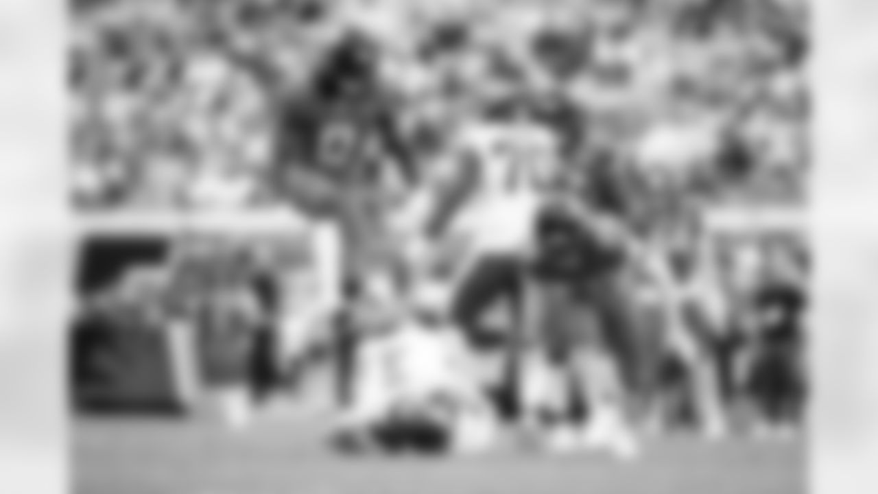 Jacksonville Jaguars vs New York Jets

S Eric Murray (29)