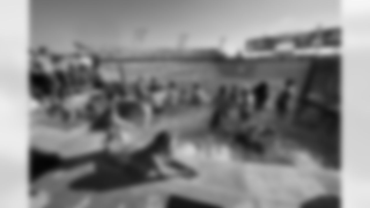 Jacksonville Jaguars vs Los Angeles Chargers