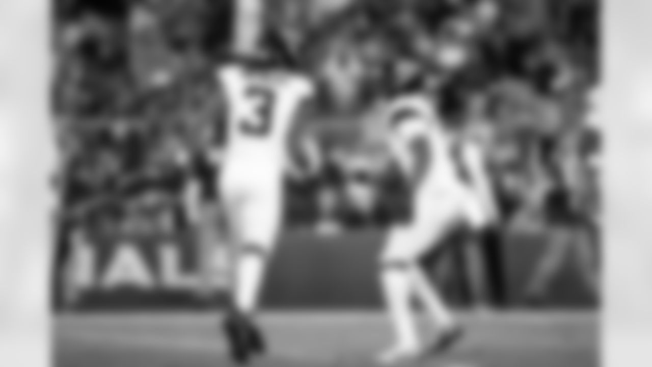 Jacksonville Jaguars vs Arizona Cardinals

WR Jakobi Meyers (3) and WR Dyami Brown (5)