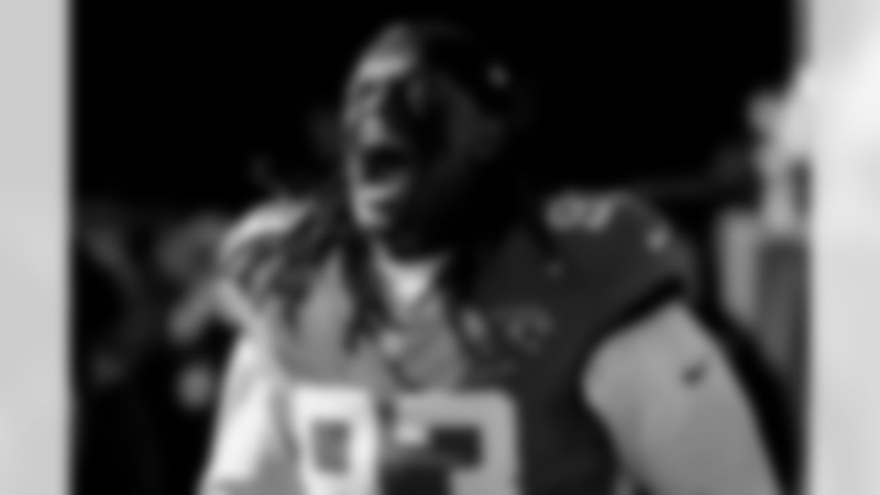 Jacksonville Jaguars vs. Carolina Panthers
DL Tyler Lacy (93)