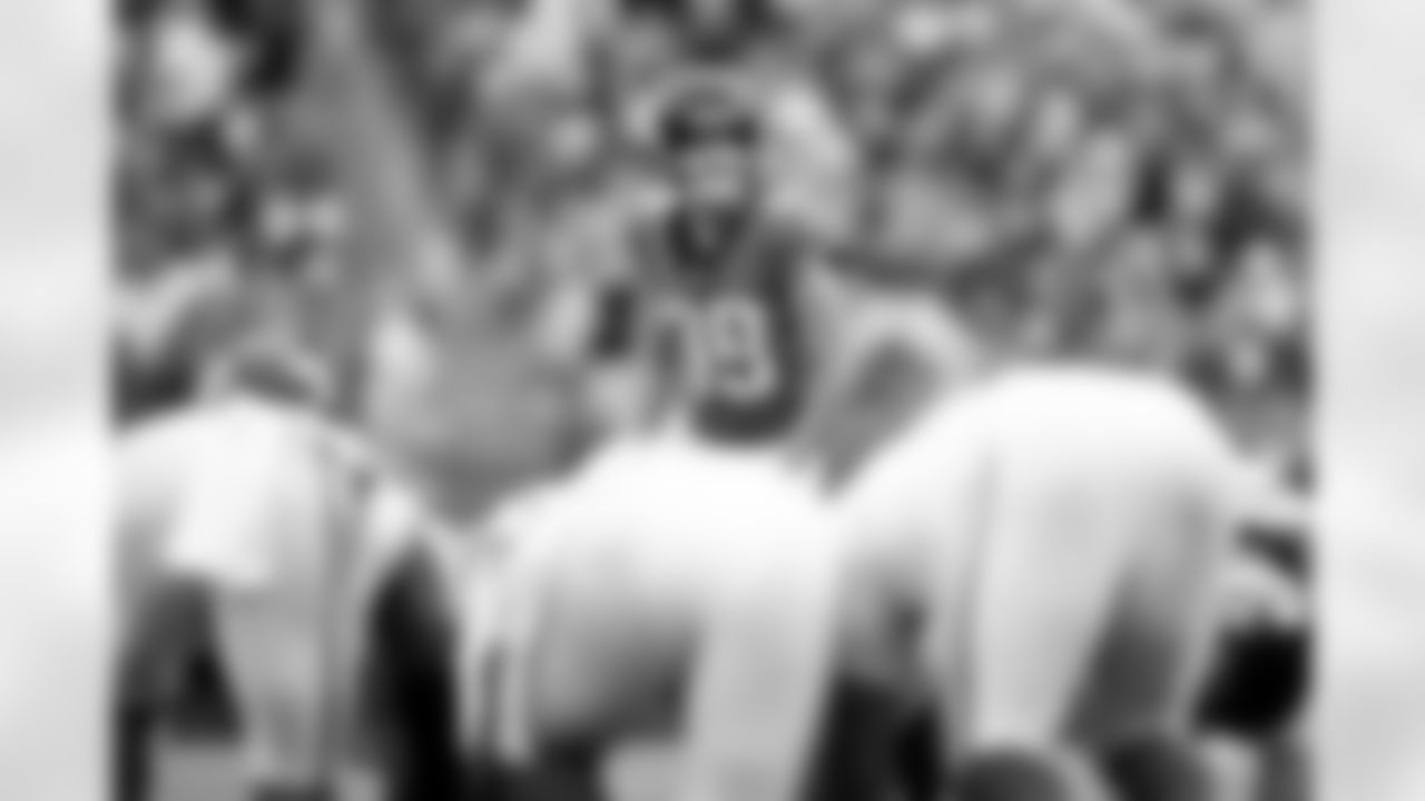 Jacksonville Jaguars vs. Indianapolis Colts

K Cam Little (39)