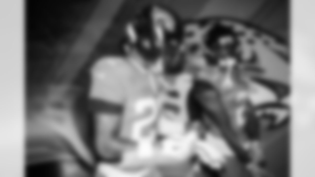 Jacksonville Jaguars vs New York Jets
CB Jarrian Jones (22) and CB Jourdan Lewis (2)