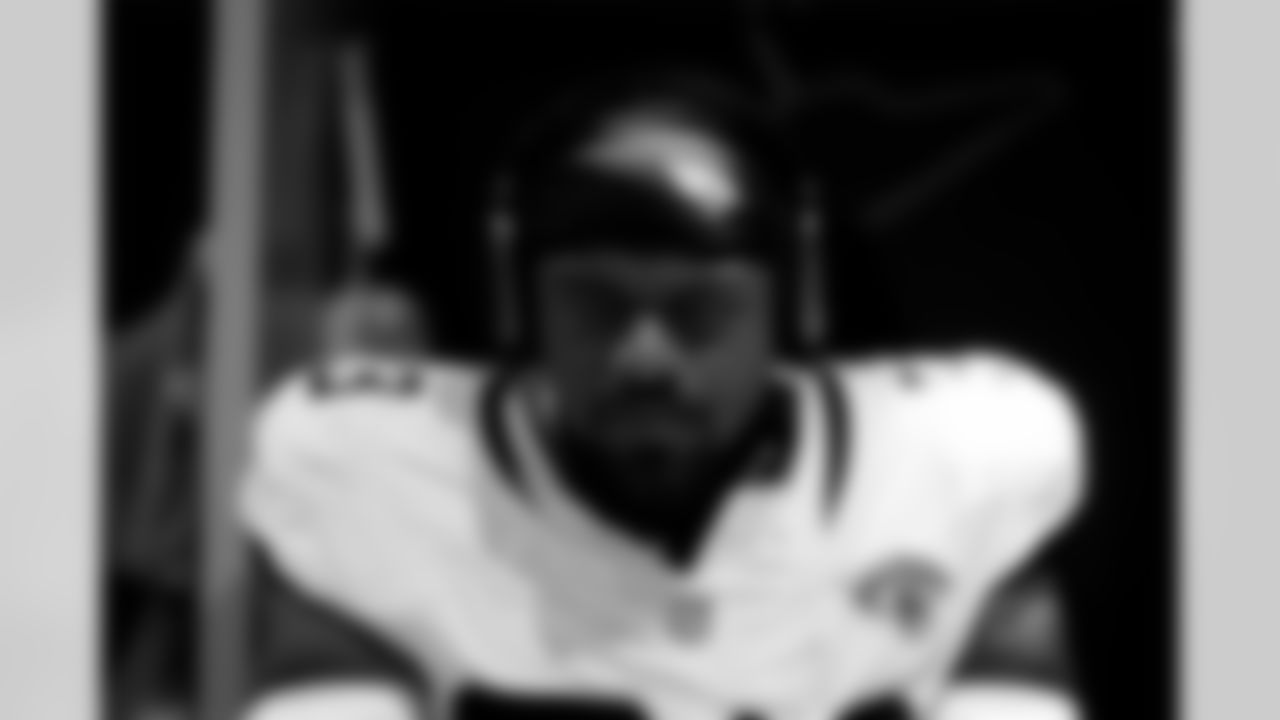 Jacksonville Jaguars vs Miami Dolphins
DT Tyler Lacy (93)