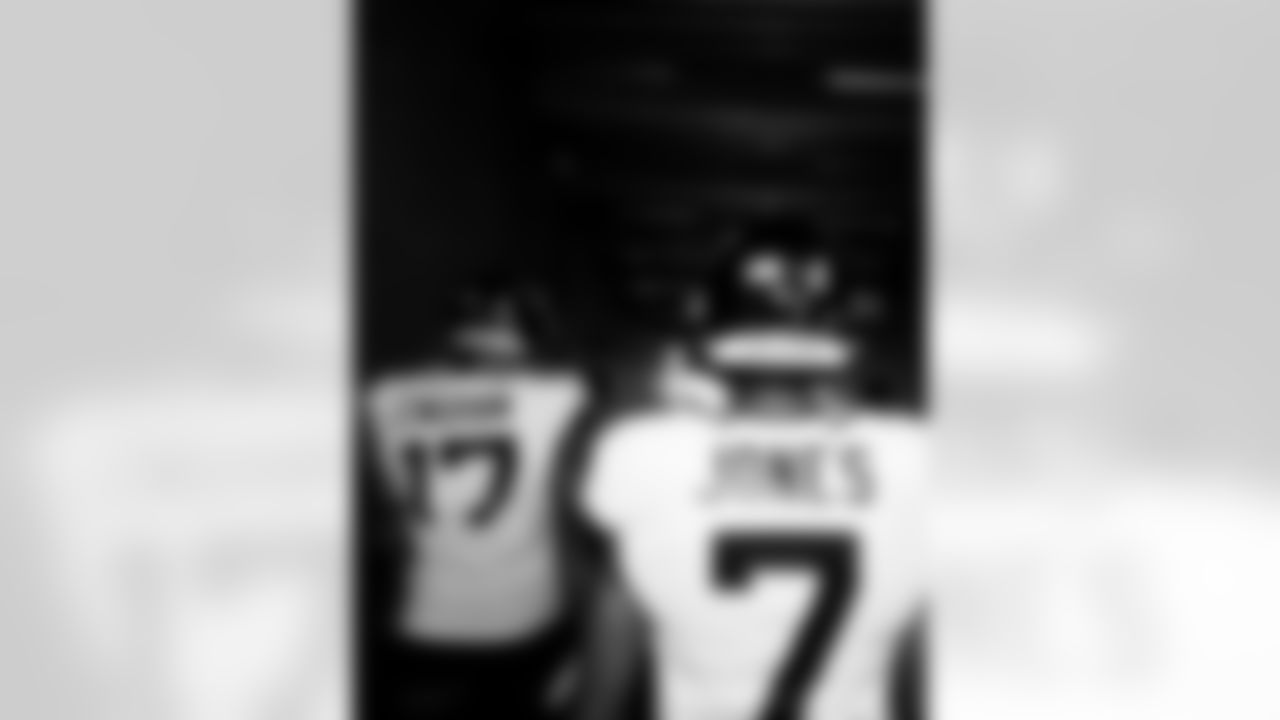 Jacksonville Jaguars vs. Houston Texans
WR Zay Jones (7) and TE Evan Engram (17)
