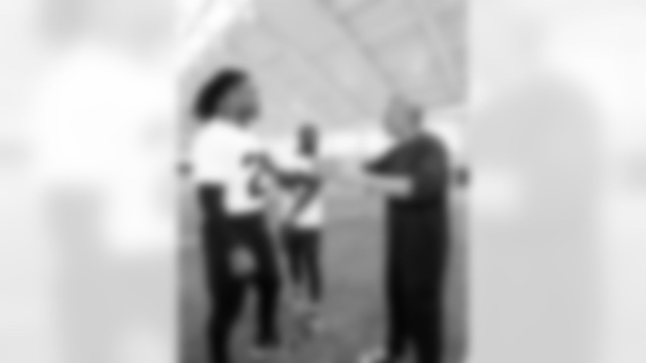 Jacksonville, Fla. — Jaguars Legends attend Jaguars practice at the Miller Electric Center on December 6, 2025.