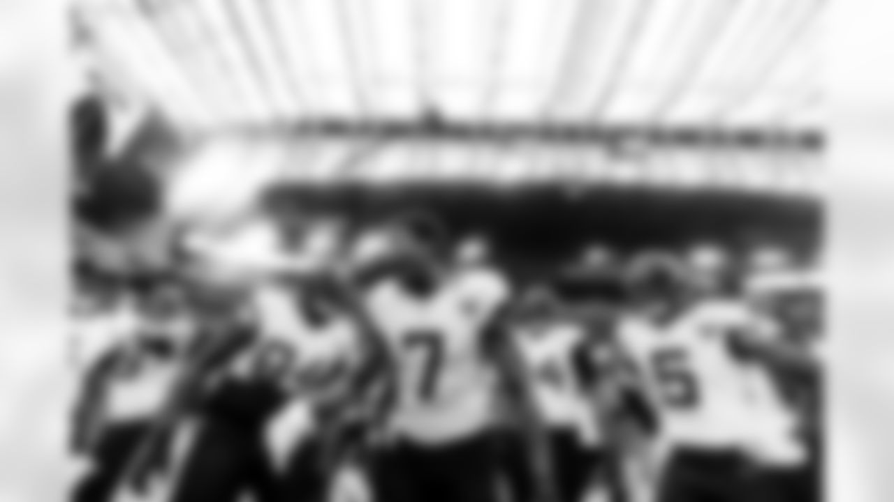 Jacksonville Jaguars vs. Houston Texans
WR Zay Jones (7)