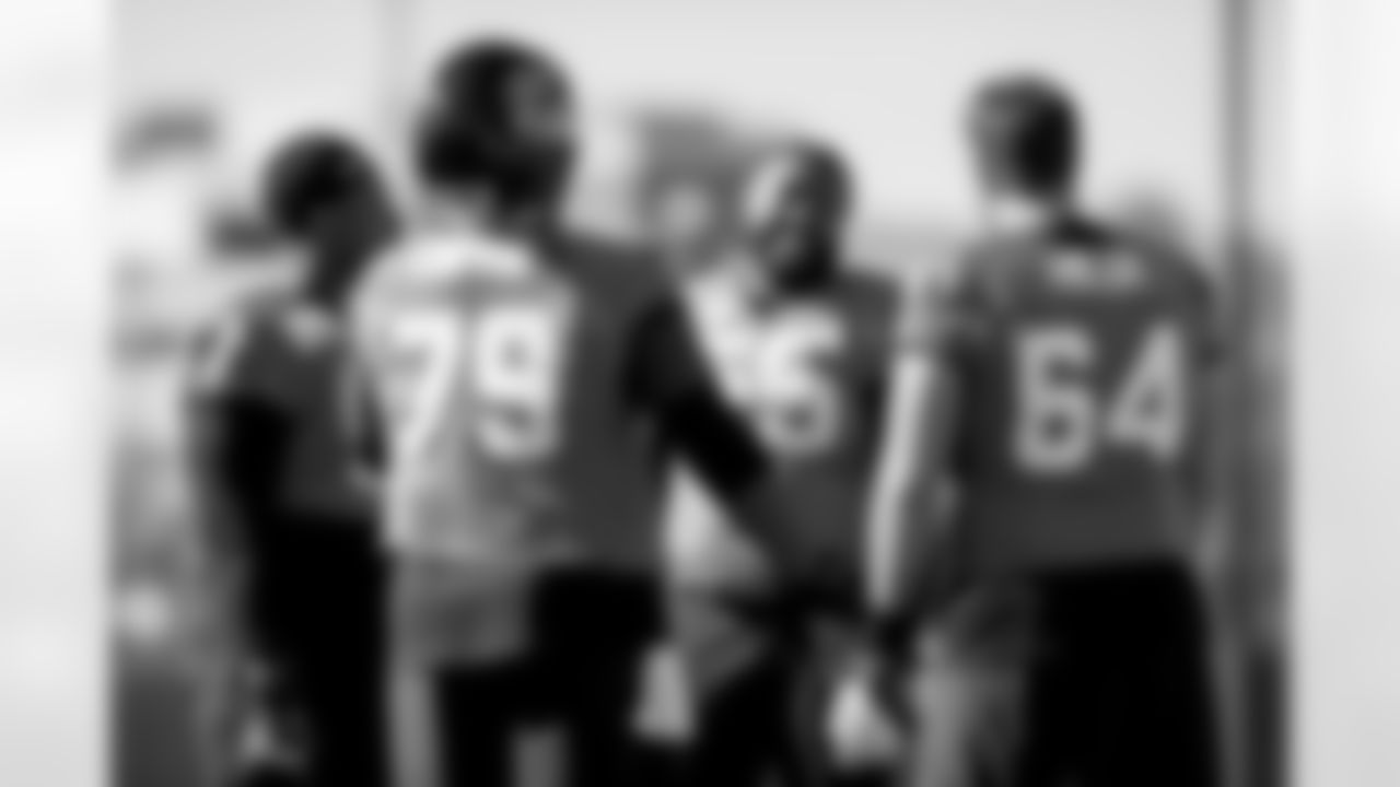 Jacksonville, Fla. — Jaguars offensive lineman Chuma Edoga (55) during practice at the Miller Electric Center on January 1, 2026.