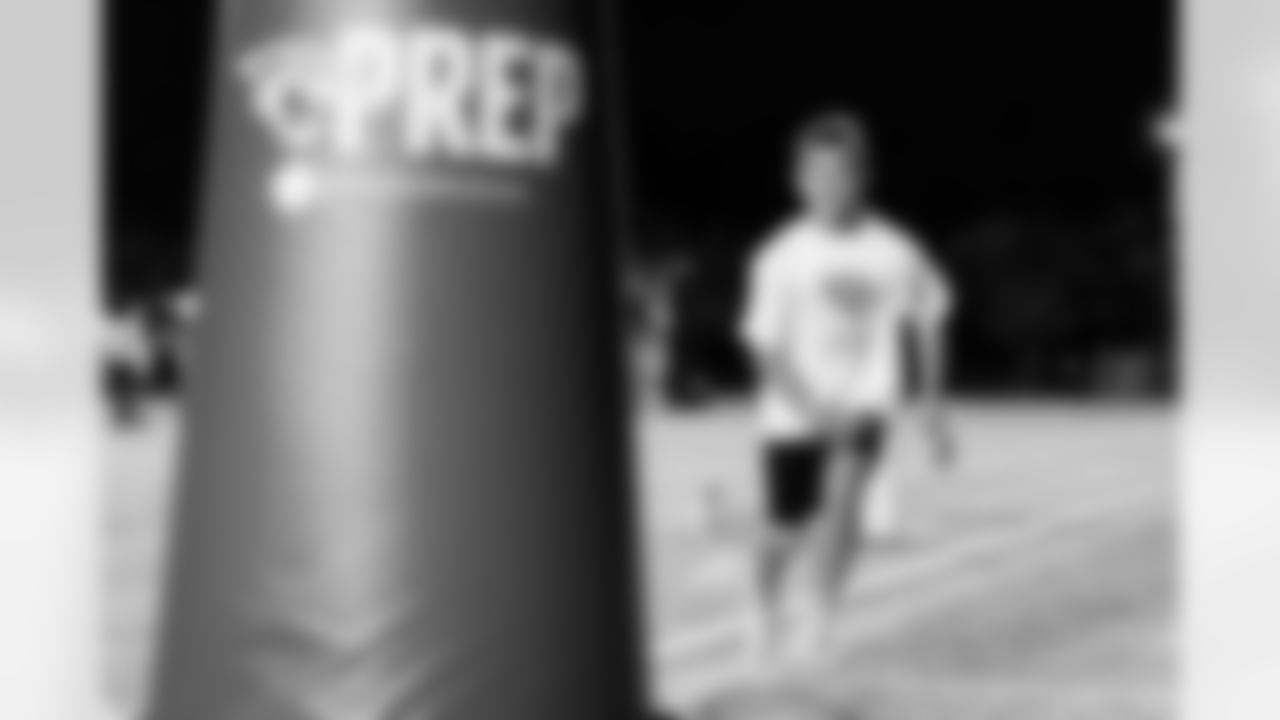 Jacksonville, Fla. – Salute to Service Youth Football Camp for military members and their children at NAS JAX Base on November 5, 2025.