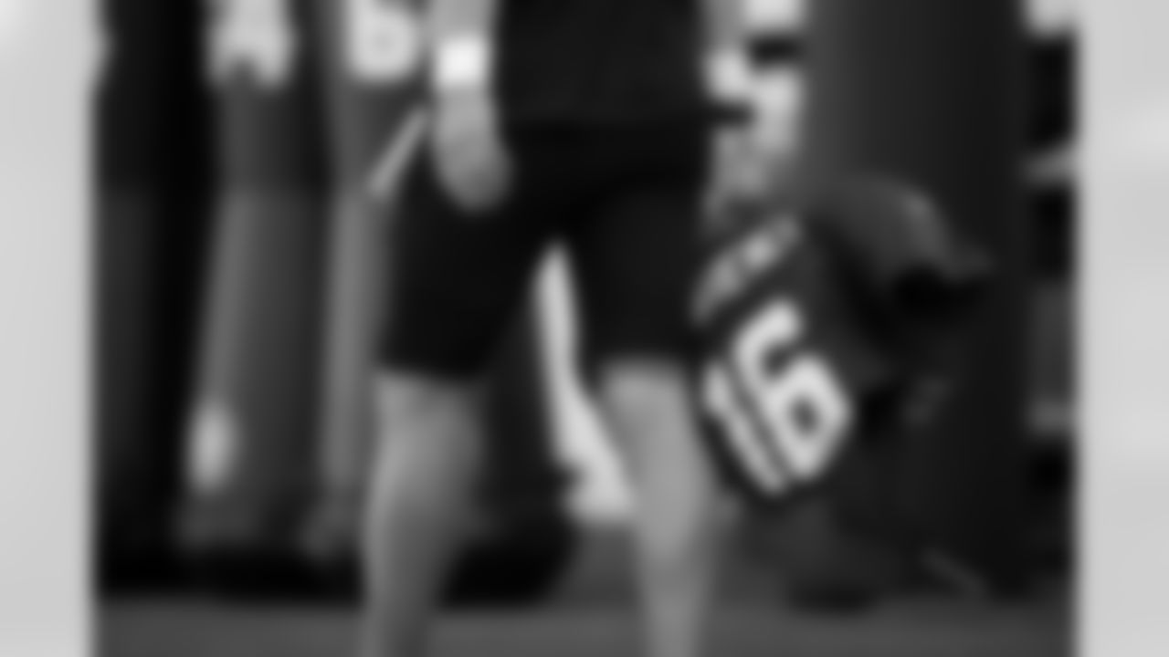 Jacksonville, Fla. — Jaguars quarterback Trevor Lawrence (16) during training camp at the Miller Electric Center on July 28, 2025.
