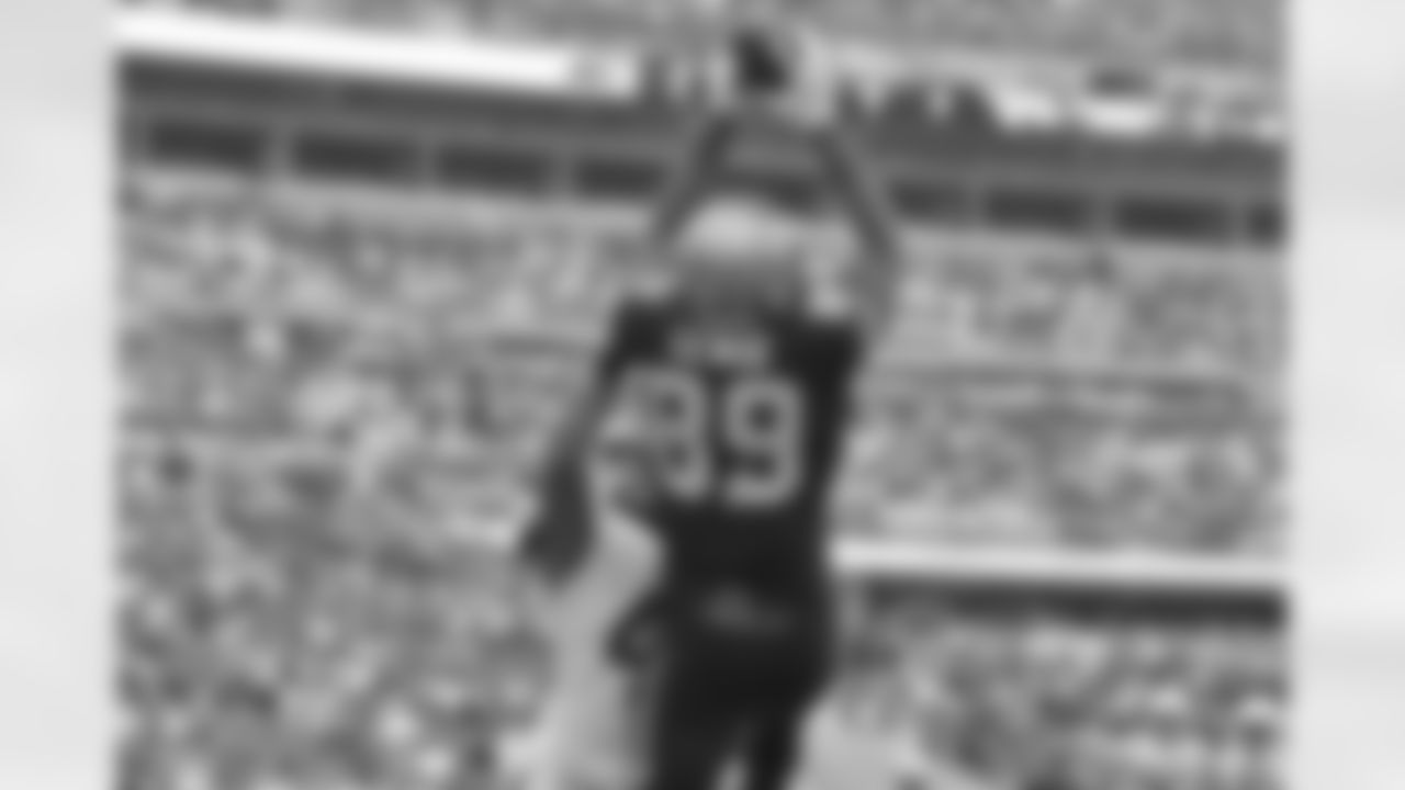 rwilson-JagsIndianapolis120317_394MarcedesLewis2PtIND120317