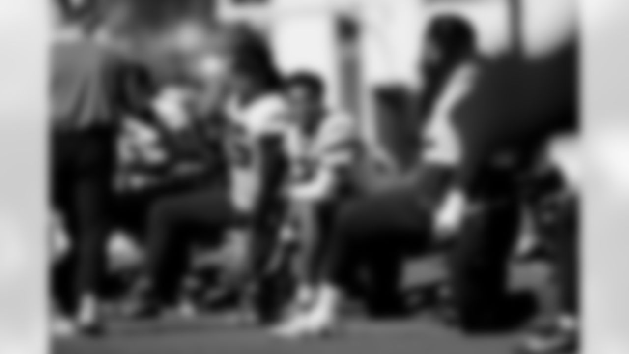 Jacksonville, Fla. — Jaguars cornerback Jarrian Jones (22) during practice at the Miller Electric Center on January 1, 2026.