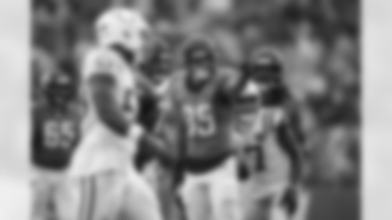 Jacksonville Jaguars vs Indianapolis Colts

TE Brenton Strange (85)