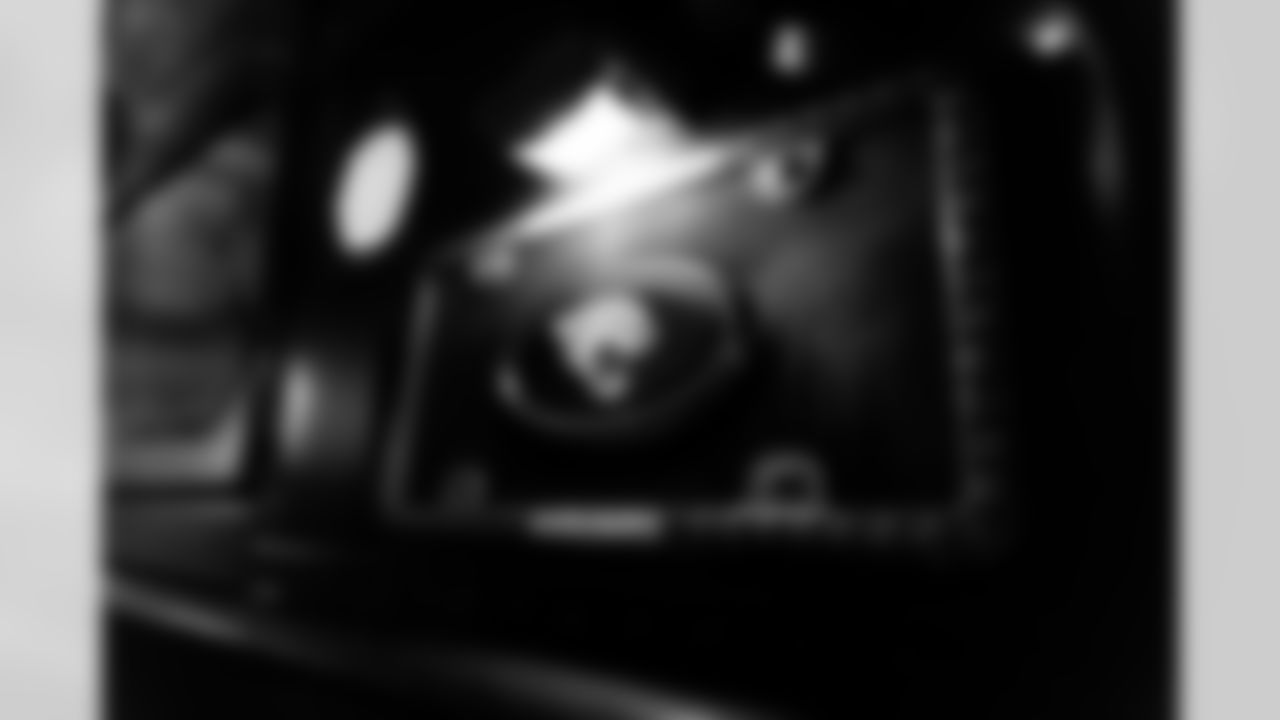 Jacksonville, Fla. — Jacksonville Jaguars Playoff Prowl at Neptune Run Crew in Neptune Beach on January 9, 2026