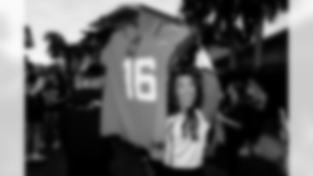 Jacksonville, Fla. — Jacksonville Jaguars Playoff Prowl at Neptune Run Crew in Neptune Beach on January 9, 2026