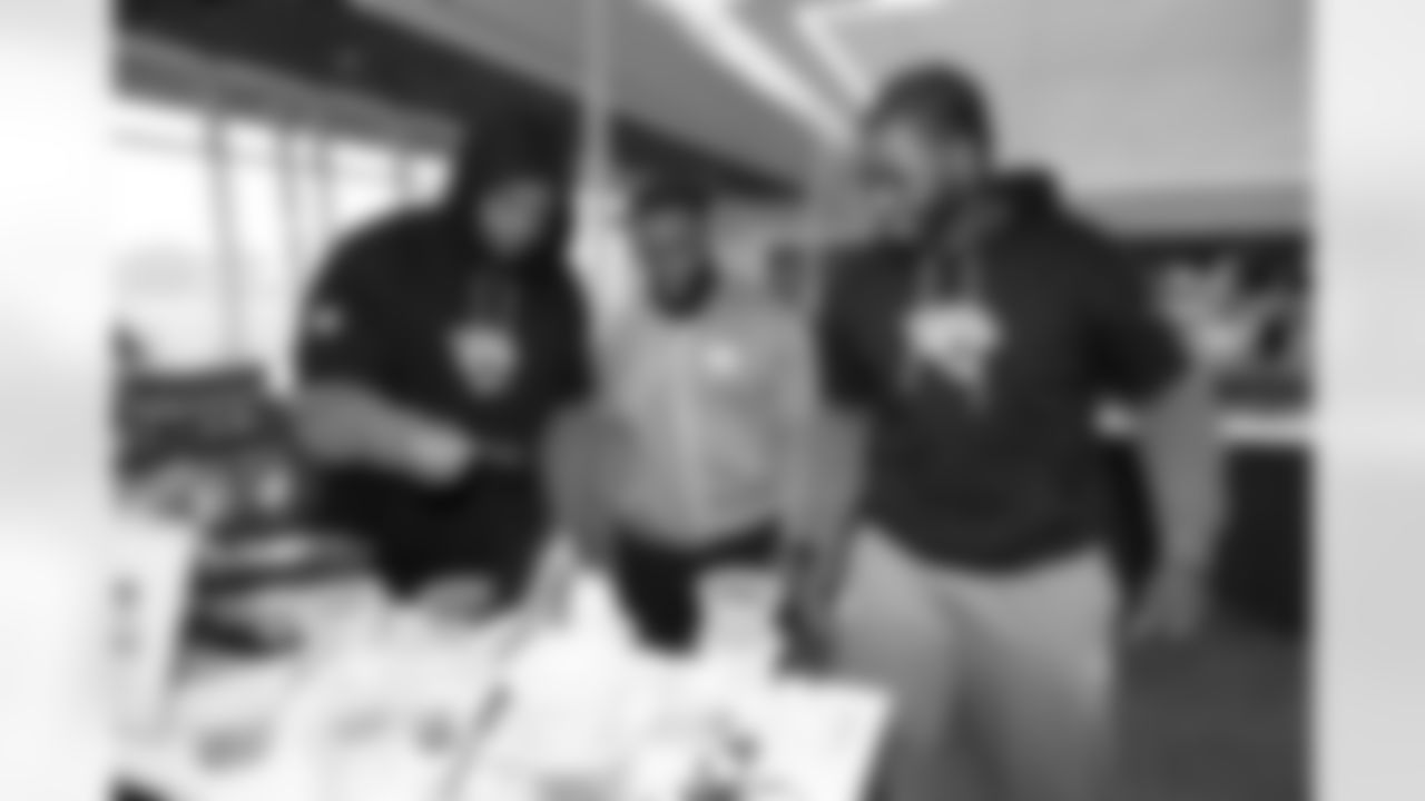 Jacksonville, Fla. — Jaguars offensive lineman Sal Wormley, running back Bhayshul Tuten and linebacker Jalen McLeod (left to right) during the rookie cooking competition at the Miller Electric Center on June 3, 2025.