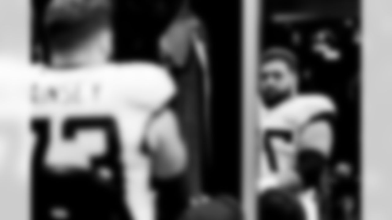 Jacksonville Jaguars vs Las Vegas Raiders

OL Robert Hainsey (73)