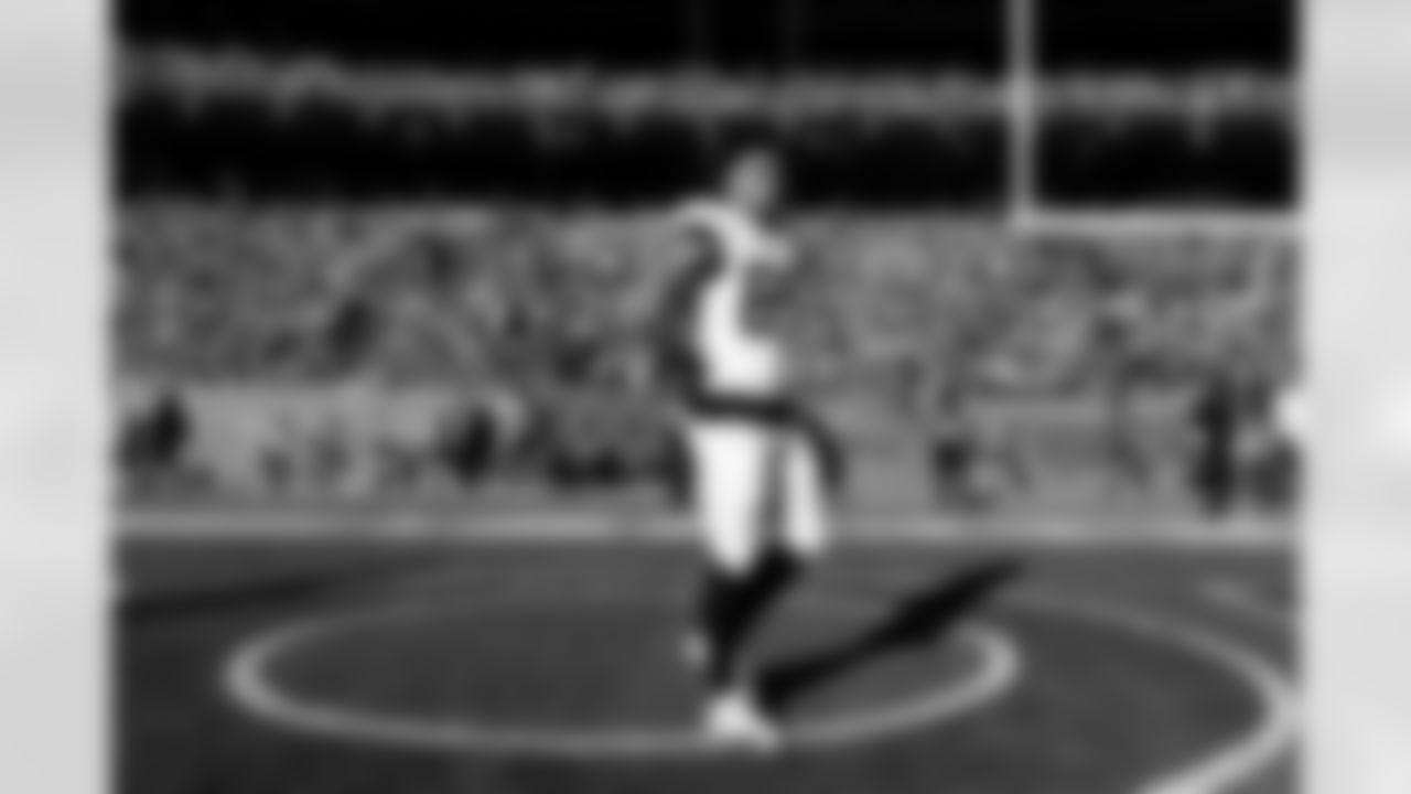 Jacksonville Jaguars vs Denver Broncos

TE Brenton Strange (85)