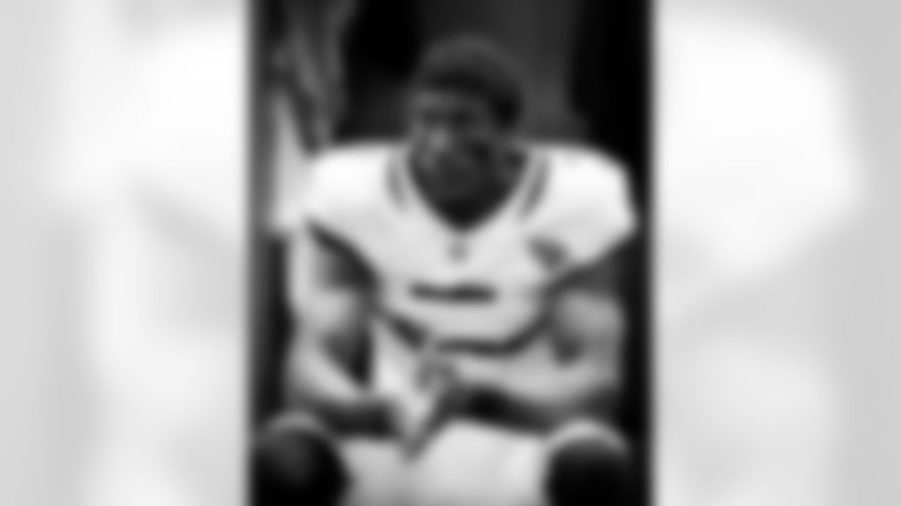 Jacksonville Jaguars vs. Tennessee Titans
WR Zay Jones (7)