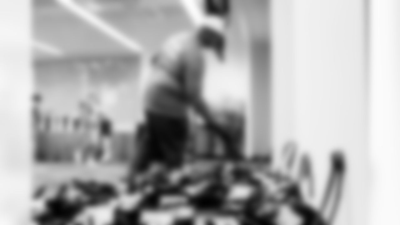 Jacksonville, Fla. — Florida Blue Senior Meal Distribution on November 24, 2025.