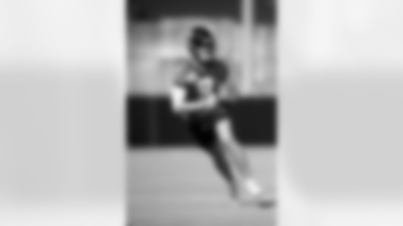 Jacksonville, Fla. — Jaguars punter Logan Cooke (9) during mandatory minicamp at the Miller Electric Center on June 12, 2025.