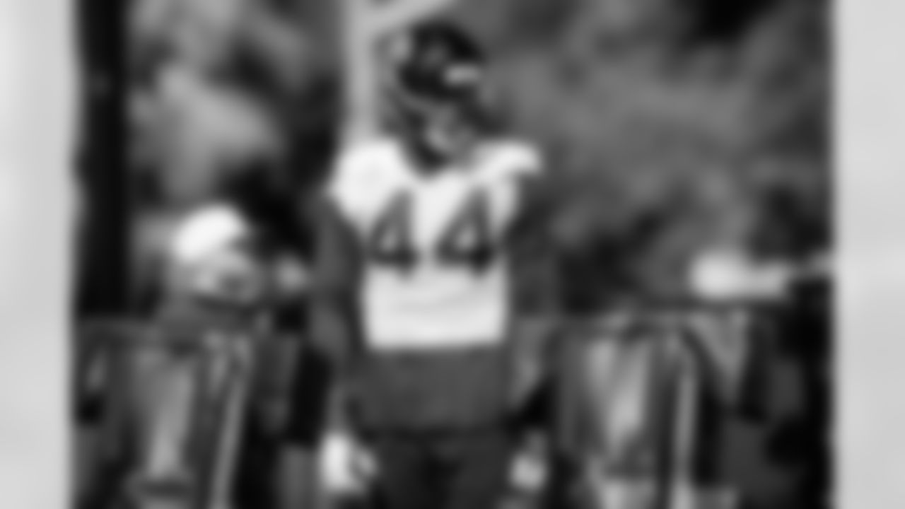 Jacksonville, Fla. — Jaguars defensive end Travon Walker (44) during practice at the Miller Electric Center on November 12, 2025.