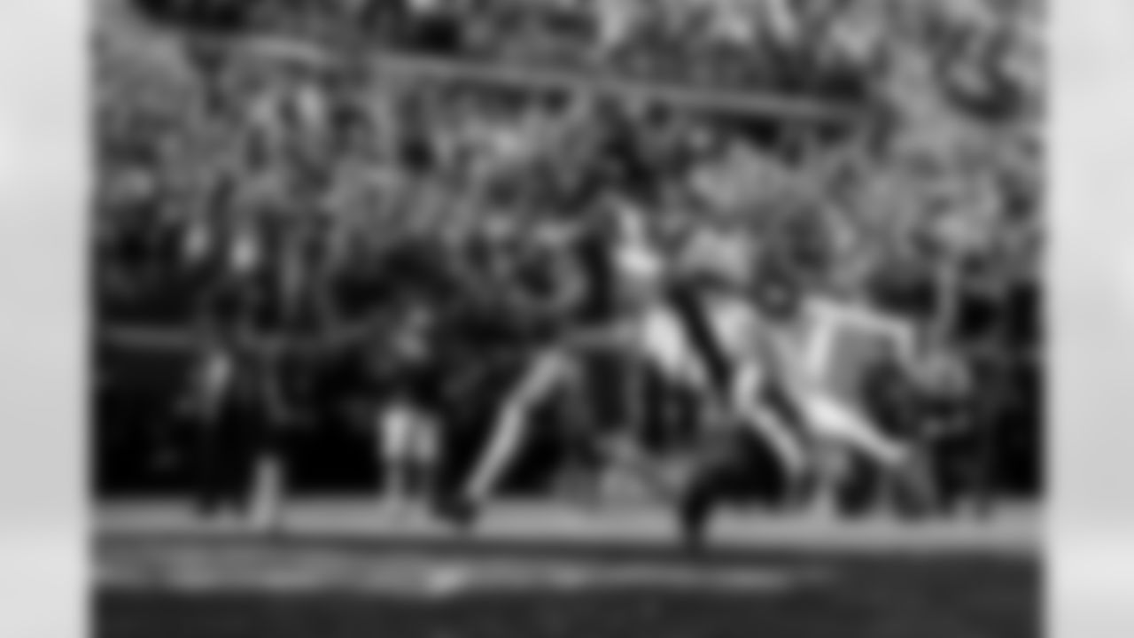 Jacksonville Jaguars vs Seattle Seahawks
WR Tim Patrick (17)