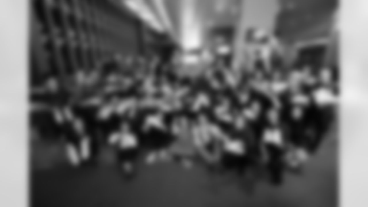 2023_0104_KickingItWithSoles_119