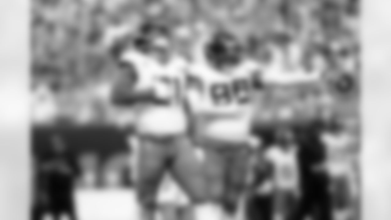 Jacksonville Jaguars vs Cincinnati Bengals

DT Arik Armstead (91) and DE Dawuane Smoot (98)