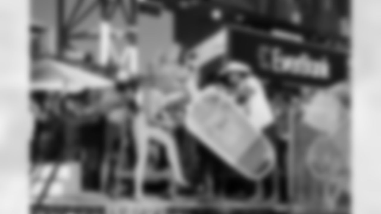 Jacksonville Jaguars vs Los Angeles Chargers