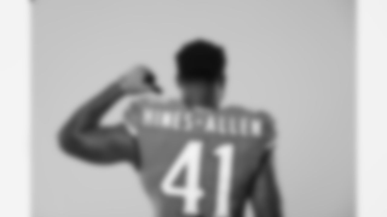OLB Josh Hines-Allen