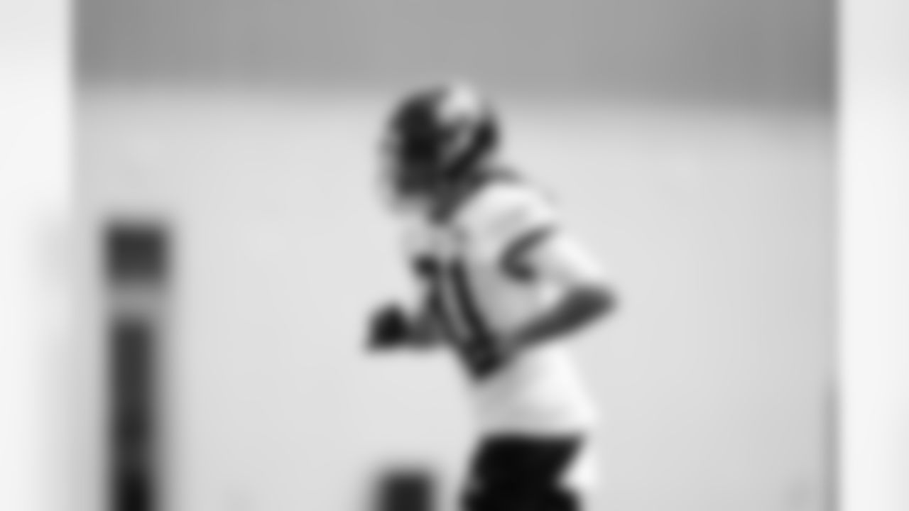 Jacksonville, Fla. — Jaguars cornerback Keni-H Lovely (31)during practice at the Miller Electric Center on September 1, 2025.
