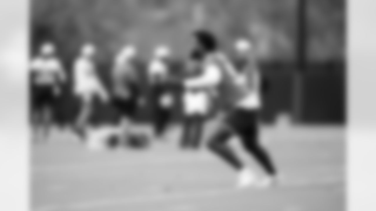 Jacksonville, Fla. — Jaguars linebacker Yasir Abdullah (56) during practice at the Miller Electric Center on November 26, 2025.