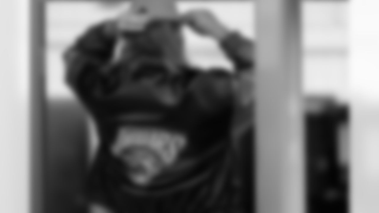 Jacksonville Jaguars vs Kansas City Chiefs

QB Trevor Lawrence