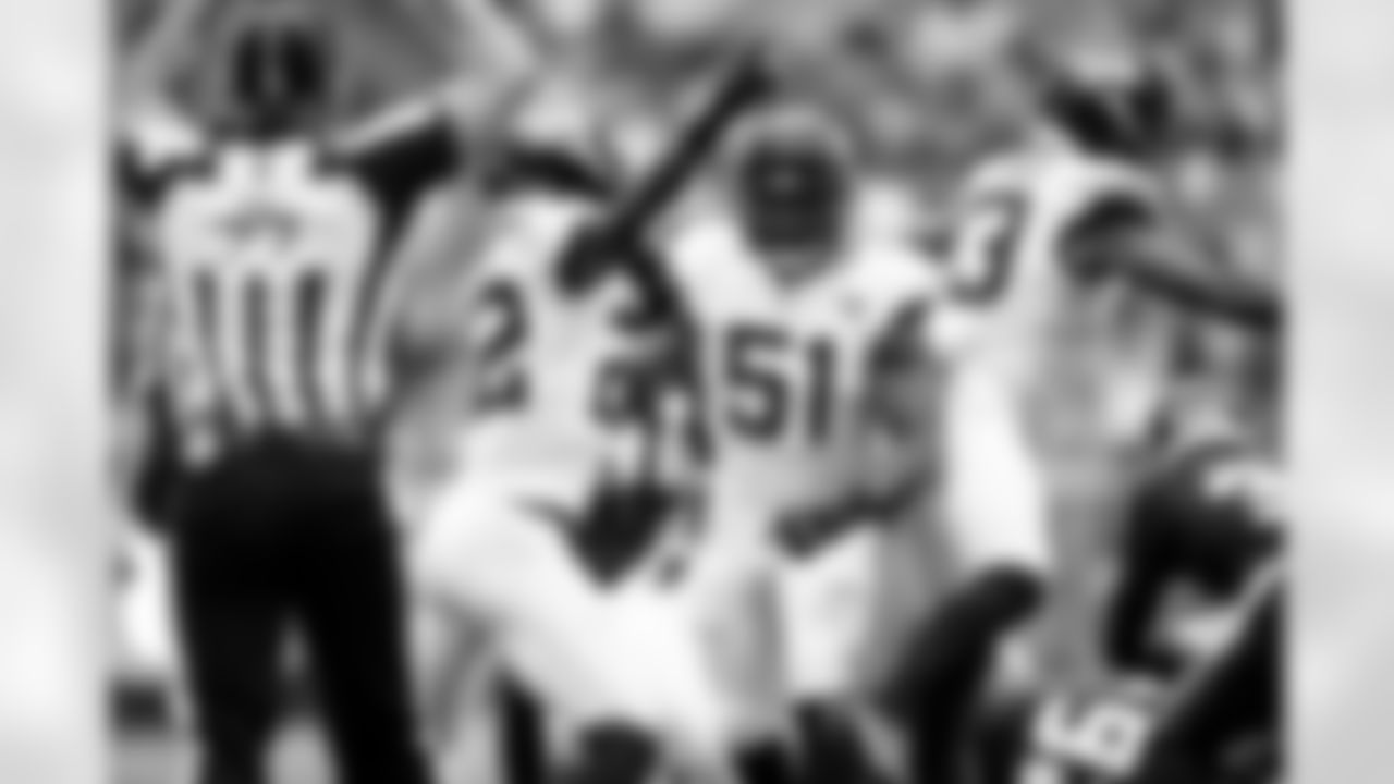 Jacksonville Jaguars vs Houston Texans

LB Ventrell Miller (51)