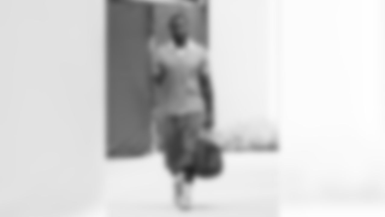 Jacksonville Jaguars vs Carolina Panthers

CB Jourdan Lewis