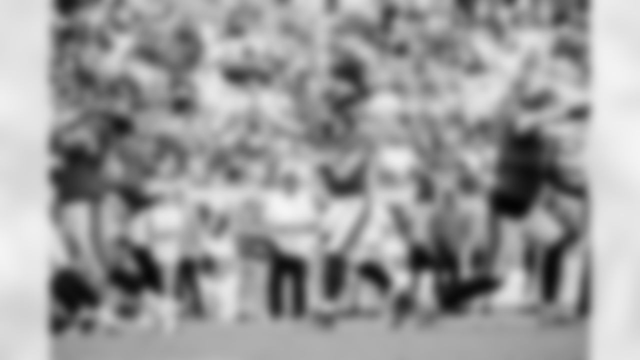 Jacksonville Jaguars vs. Indianapolis Colts
QB Trevor Lawrence (16)
