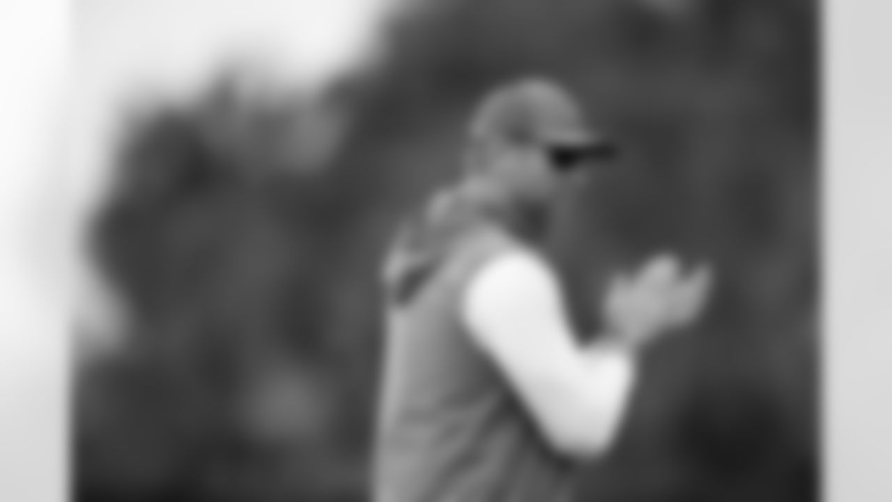 Jacksonville, Fla. — Jaguars head coach Liam Coen during practice at the Miller Electric Center on November 27, 2025.