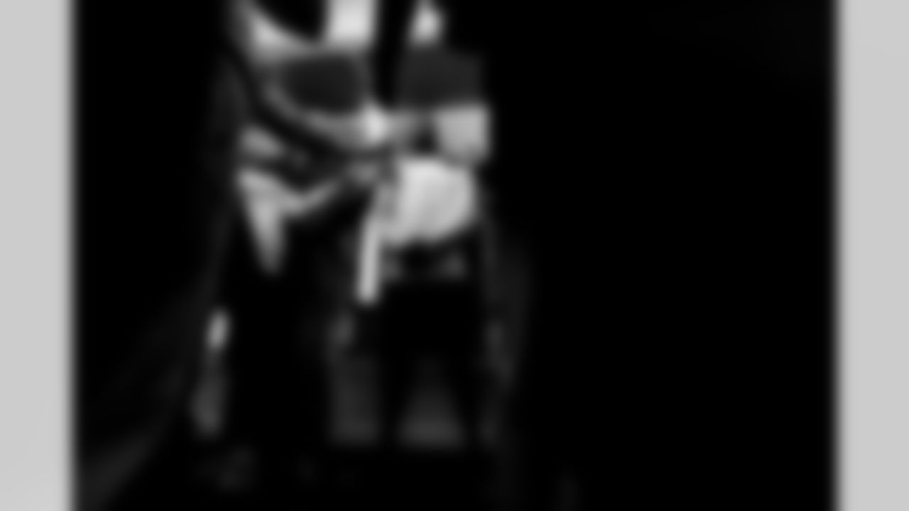 Jacksonville, Fla. — Jaguars linebacker Devin Lloyd speaks to the media during locker clean out at the Miller Electric Center on January 12, 2026.