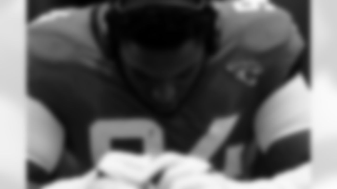 Jacksonville Jaguars vs. Tampa Bay Buccaneers
DT Maason Smith (94)