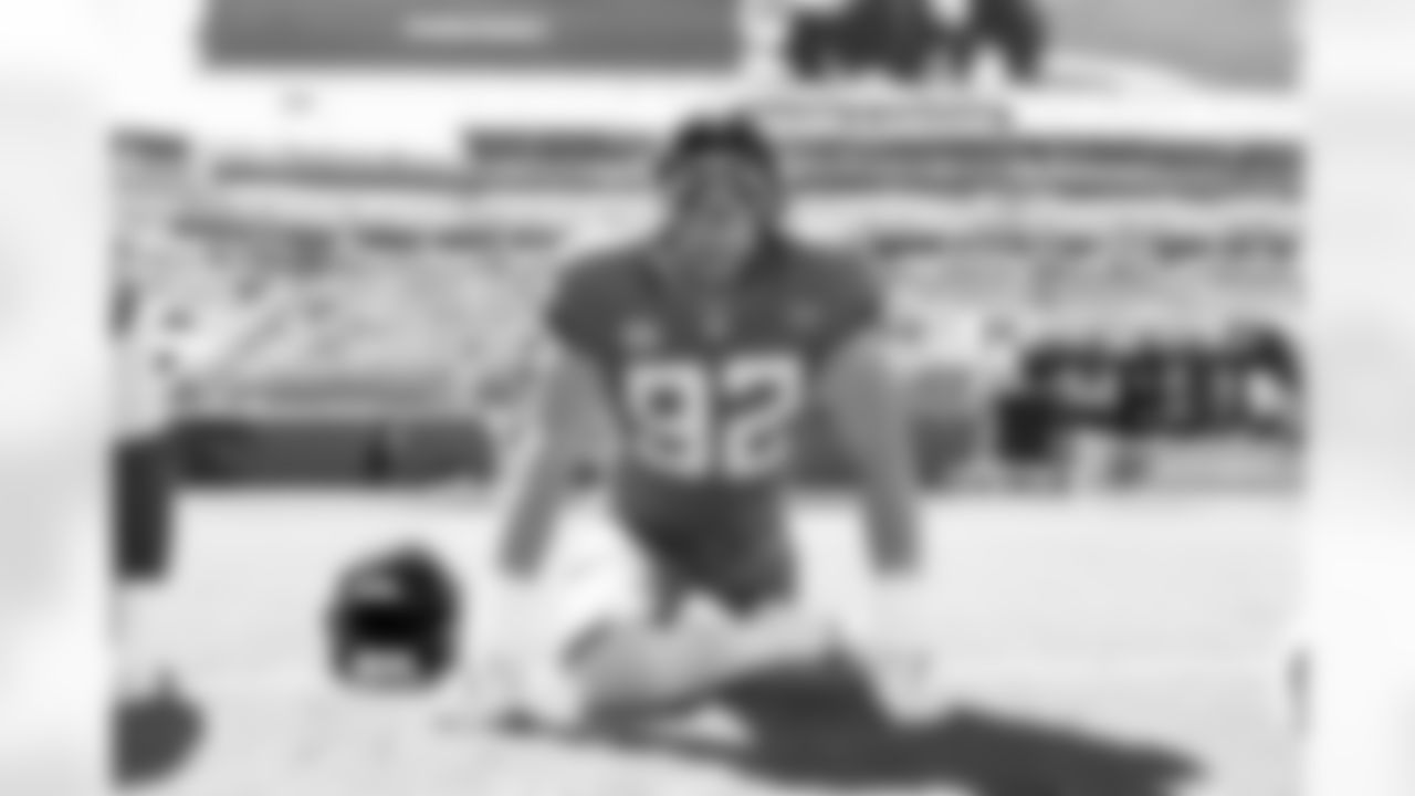 Jacksonville Jaguars vs Seattle Seahawks
DL Danny Striggow (92)