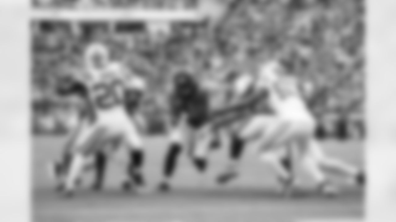 Jacksonville Jaguars vs Indianapolis Colts

RB Travis Etienne Jr. (1)