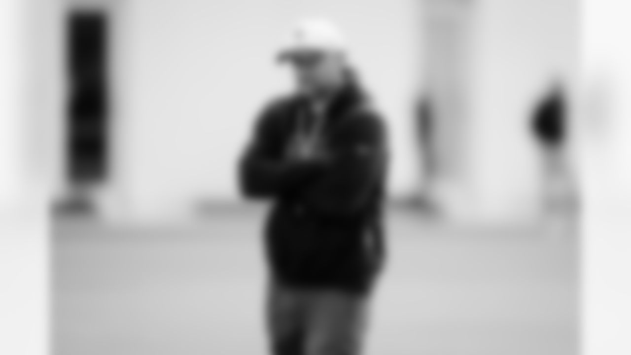 Jacksonville, Fla. — Jaguars defensive coordinator Anthony Campanile during practice at the Miller Electric Center on December 3, 2025.