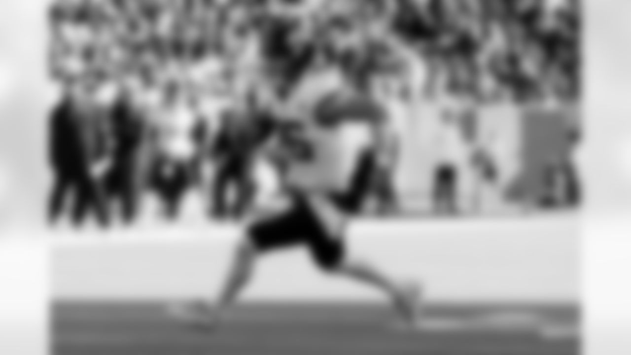 Jacksonville Jaguars vs Tennessee Titans

QB Trevor Lawrence (16)