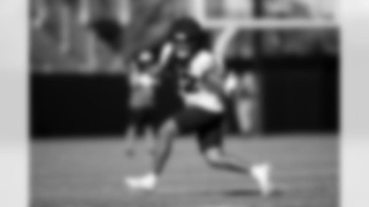 Jacksonville, Fla. — Jaguars safety Cam'Ron Silmon-Craig (32) during training camp at the Miller Electric Center on July 28, 2025.