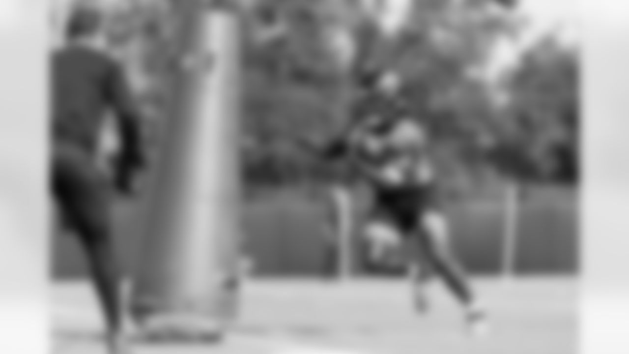 Jacksonville, Fla. — Jaguars running back Tank Bigsby (4) during OTAs at the Miller Electric Center on June 2, 2025.