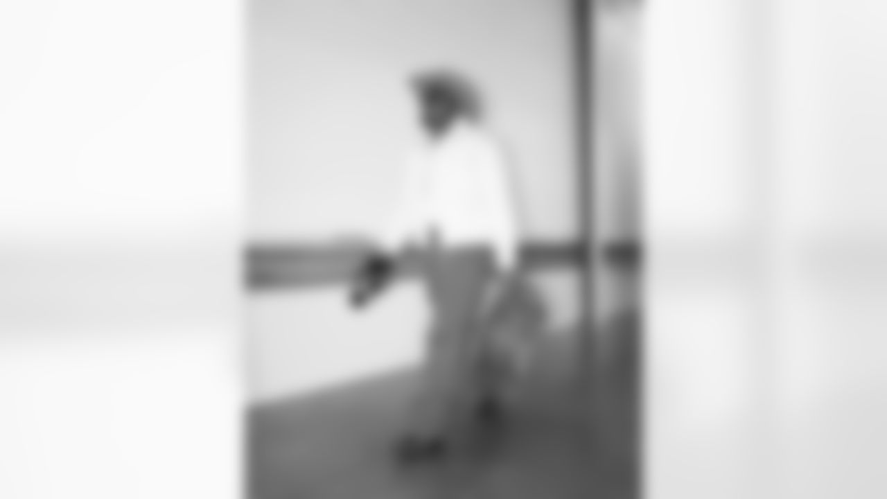 Jacksonville Jaguars vs. Indianapolis Colts

DL B.J. Green II