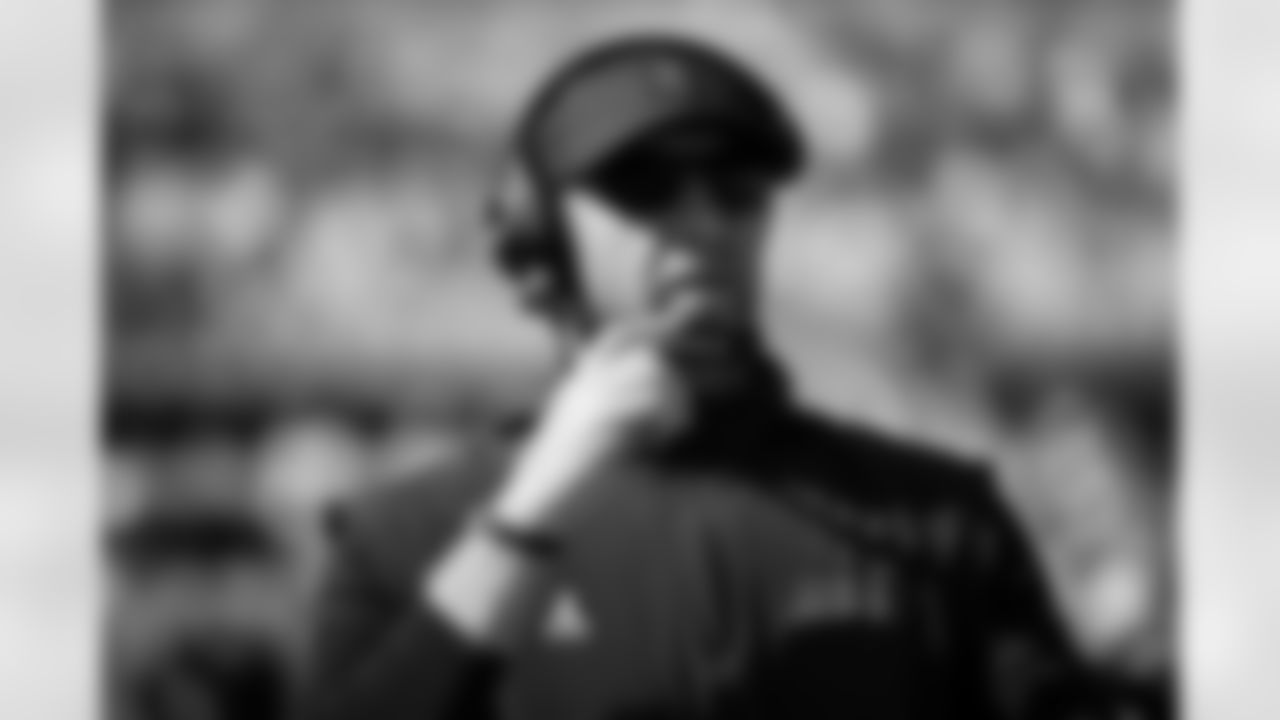 Jacksonville Jaguars vs Los Angeles Chargers
Head Coach Liam Coen