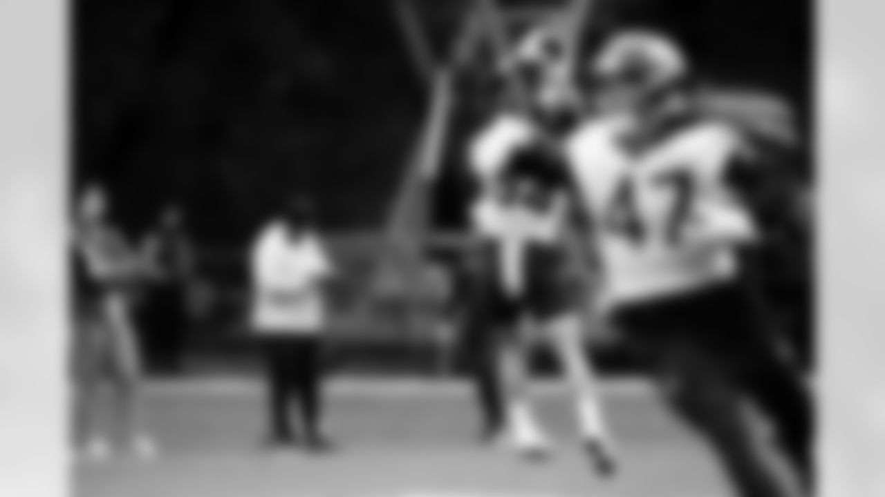 Watford, U.K. — Jaguars linebacker Jack Kiser (54) during practice at The Grove on October 17, 2025.