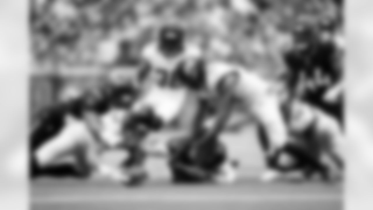 Jacksonville Jaguars vs Houston Texans

DL Danny Striggow (92)