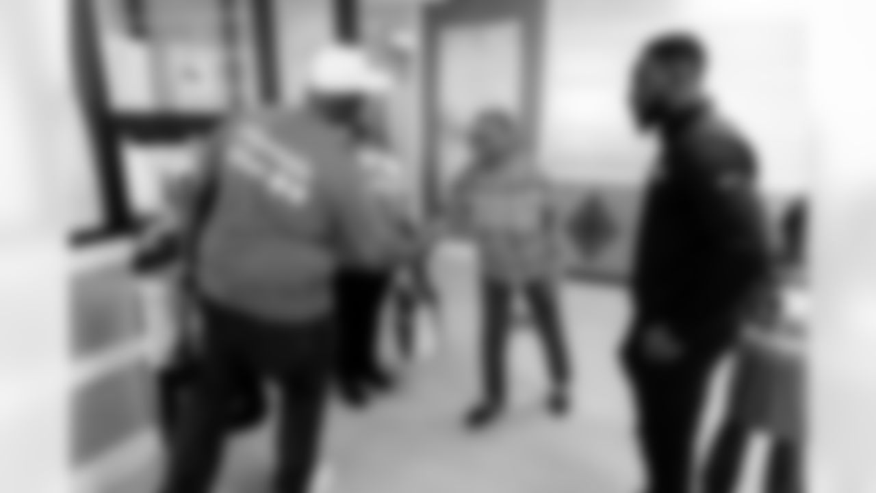 Jacksonville, Fla. — Florida Blue Senior Meal Distribution on November 24, 2025.